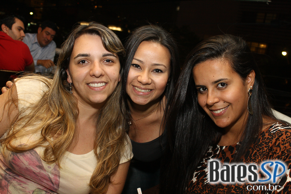 Happy hour com chopp gelado e picanha no rechaud no Bar do Juarez Happy hour com chopp gelado e picanha no rechaud no Bar do Juarez