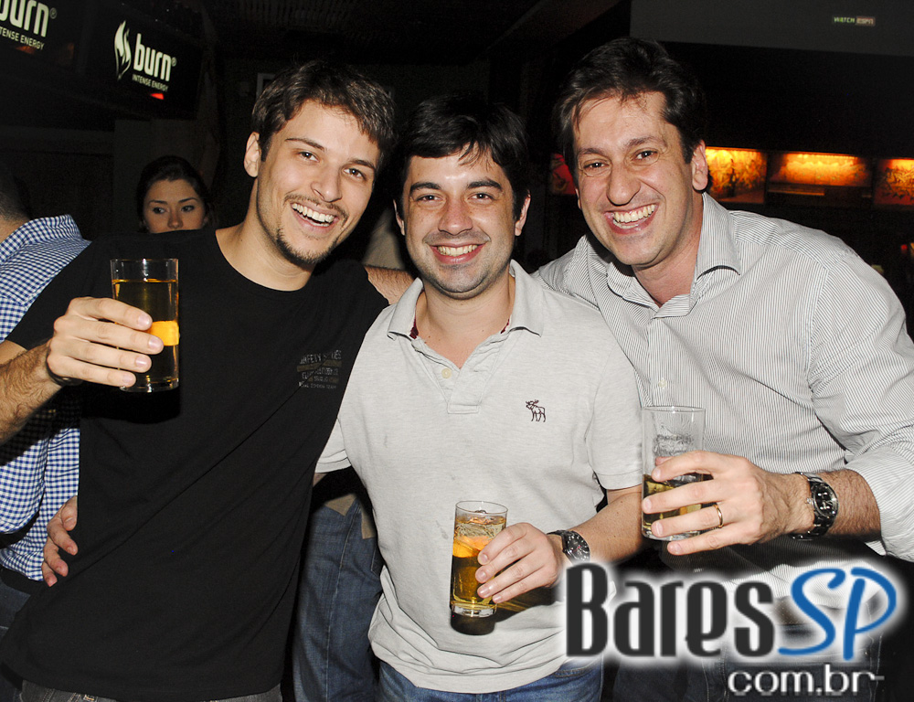 Boteco Ferraz ofereceu happy hour descontraído em um ambiente saudosista Boteco Ferraz ofereceu happy hour descontraído em um ambiente saudosista