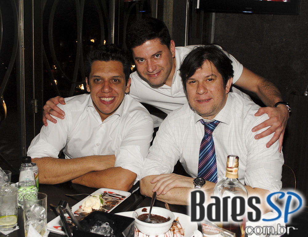 Boteco Ferraz ofereceu happy hour descontraído em um ambiente saudosista Boteco Ferraz ofereceu happy hour descontraído em um ambiente saudosista