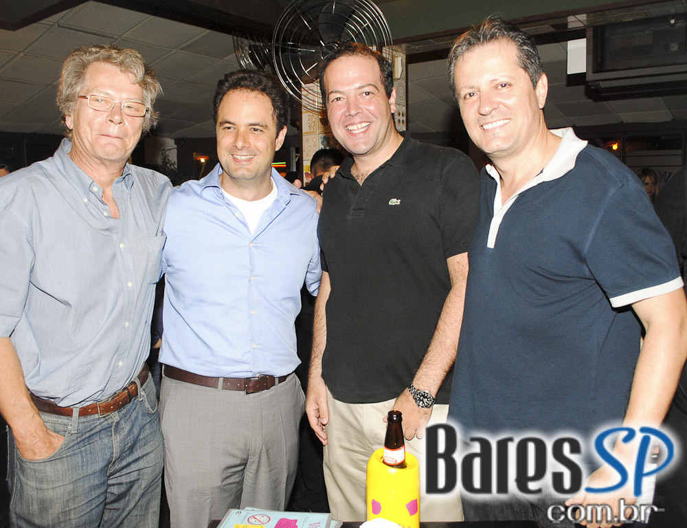 Happy Hour no Vaca Véia, localizado no Itaim Bibi Happy Hour no Vaca Véia, localizado no Itaim Bibi