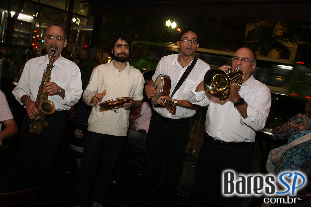 Paulah Gauss e Vanessa Jackson foram algumas das atrações do Bar Brahma Centro Paulah Gauss e Vanessa Jackson foram algumas das atrações do Bar Brahma Centro