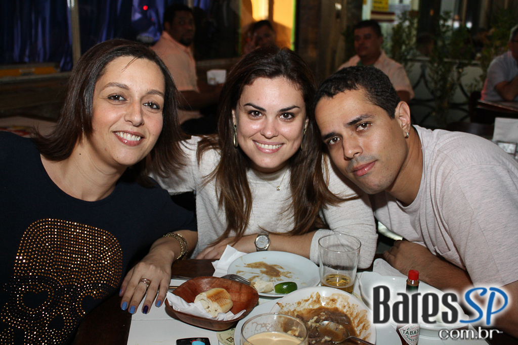 Paulah Gauss e Vanessa Jackson foram algumas das atrações do Bar Brahma Centro Paulah Gauss e Vanessa Jackson foram algumas das atrações do Bar Brahma Centro