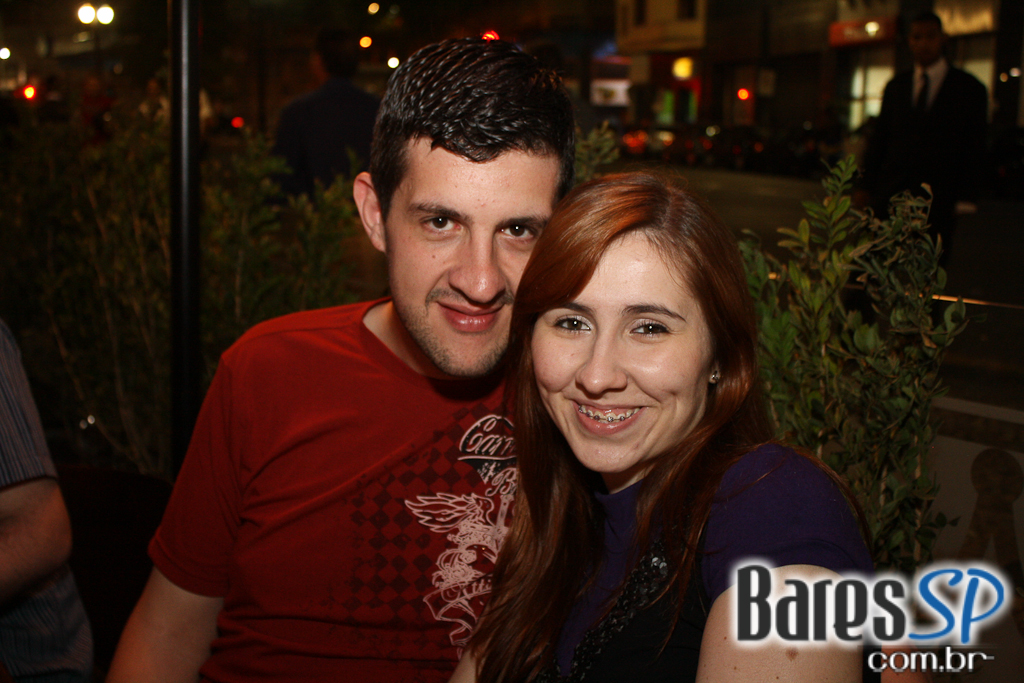 Paulah Gauss e Vanessa Jackson foram algumas das atrações do Bar Brahma Centro Paulah Gauss e Vanessa Jackson foram algumas das atrações do Bar Brahma Centro