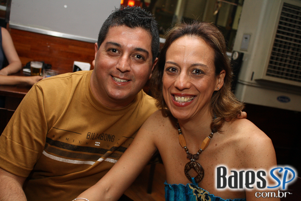 Paulah Gauss e Vanessa Jackson foram algumas das atrações do Bar Brahma Centro Paulah Gauss e Vanessa Jackson foram algumas das atrações do Bar Brahma Centro