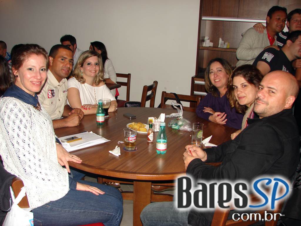 Quintal 23 transmitiu a luta entre Anderson Silva e Bonnar pelo UFC Quintal 23 transmitiu a luta entre Anderson Silva e Bonnar pelo UFC