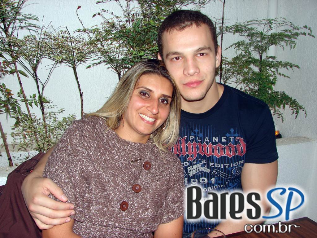 Quintal 23 transmitiu a luta entre Anderson Silva e Bonnar pelo UFC Quintal 23 transmitiu a luta entre Anderson Silva e Bonnar pelo UFC