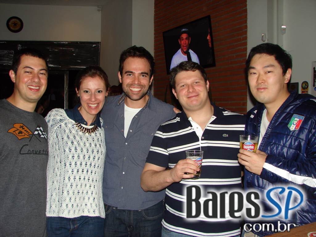 Quintal 23 transmitiu a luta entre Anderson Silva e Bonnar pelo UFC Quintal 23 transmitiu a luta entre Anderson Silva e Bonnar pelo UFC