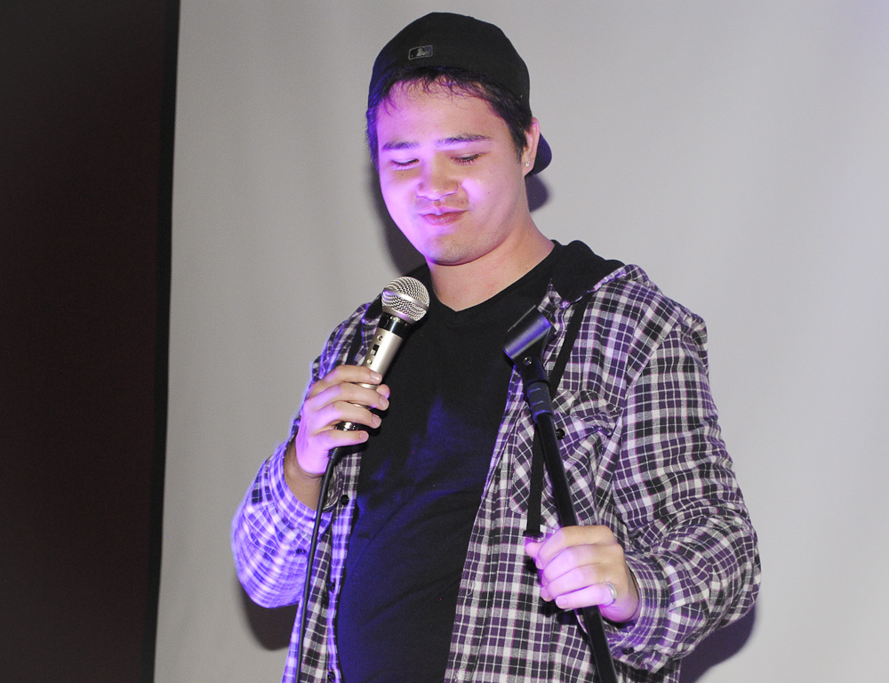 Zero a Zero Sport Bar ofereceu happy hour com Double Caipirinha e stand-up Zero a Zero Sport Bar ofereceu happy hour com Double Caipirinha e stand-up