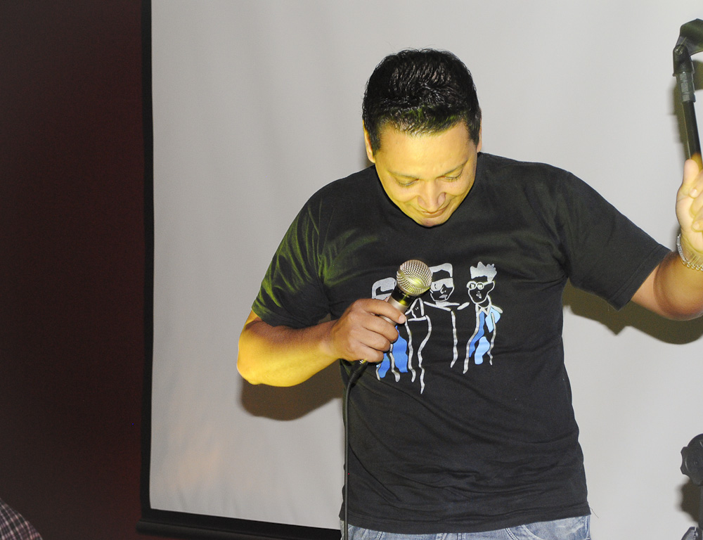 Zero a Zero Sport Bar ofereceu happy hour com Double Caipirinha e stand-up Zero a Zero Sport Bar ofereceu happy hour com Double Caipirinha e stand-up