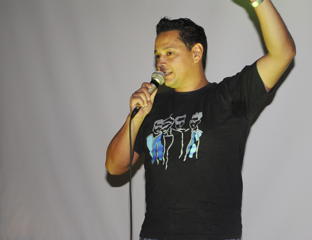 Zero a Zero Sport Bar ofereceu happy hour com Double Caipirinha e stand-up Zero a Zero Sport Bar ofereceu happy hour com Double Caipirinha e stand-up