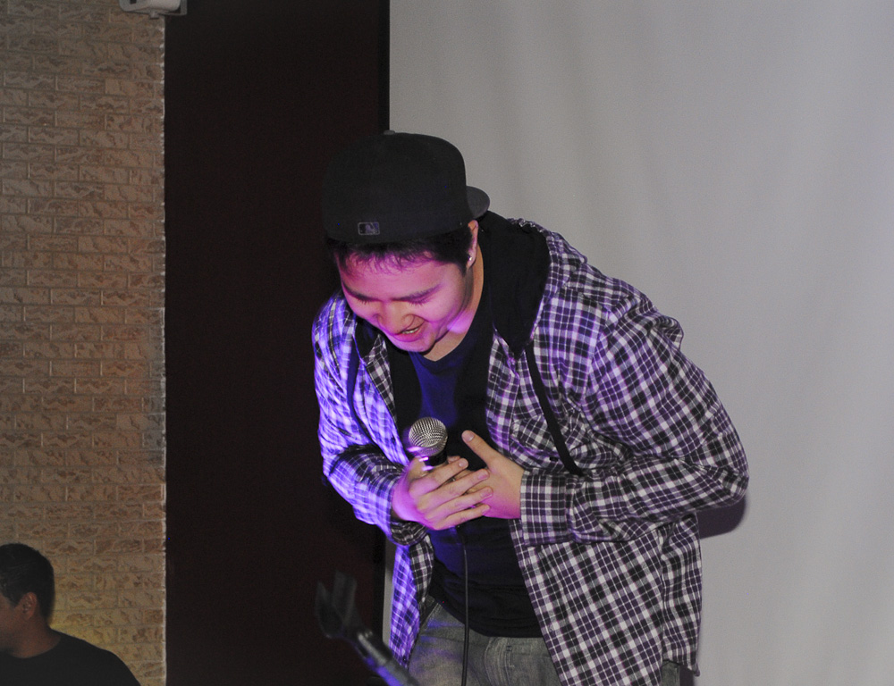 Zero a Zero Sport Bar ofereceu happy hour com Double Caipirinha e stand-up Zero a Zero Sport Bar ofereceu happy hour com Double Caipirinha e stand-up