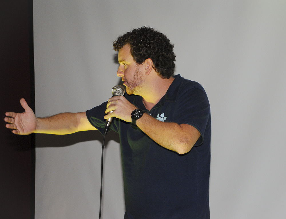 Zero a Zero Sport Bar ofereceu happy hour com Double Caipirinha e stand-up Zero a Zero Sport Bar ofereceu happy hour com Double Caipirinha e stand-up