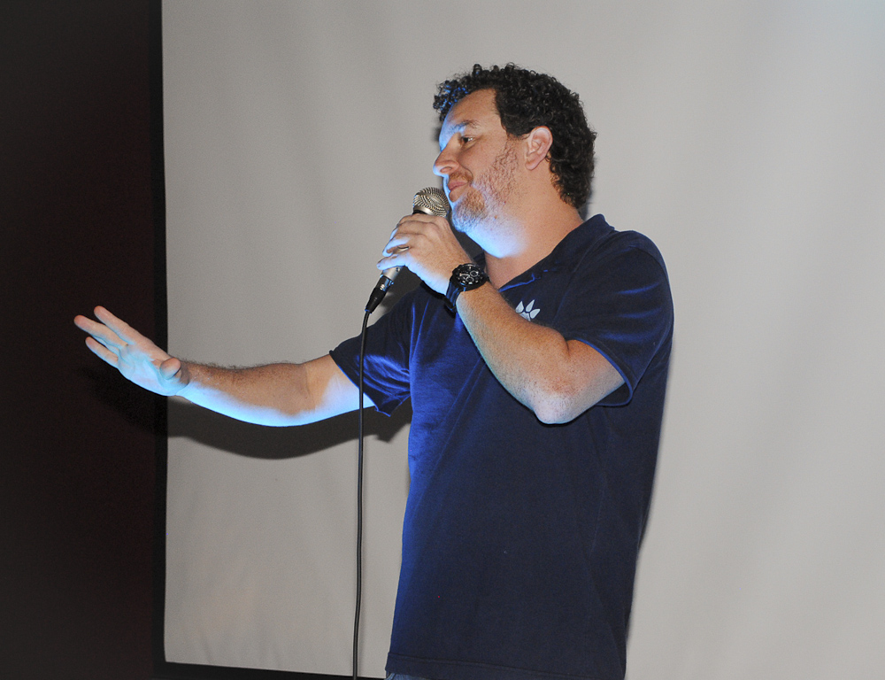 Zero a Zero Sport Bar ofereceu happy hour com Double Caipirinha e stand-up Zero a Zero Sport Bar ofereceu happy hour com Double Caipirinha e stand-up