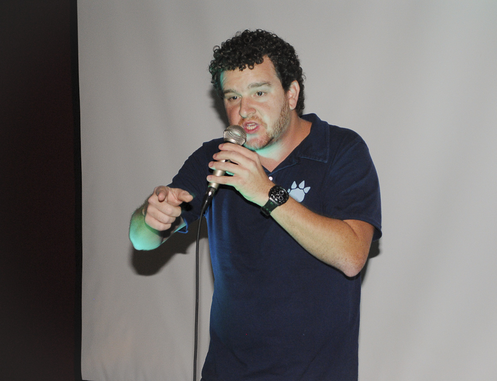 Zero a Zero Sport Bar ofereceu happy hour com Double Caipirinha e stand-up Zero a Zero Sport Bar ofereceu happy hour com Double Caipirinha e stand-up