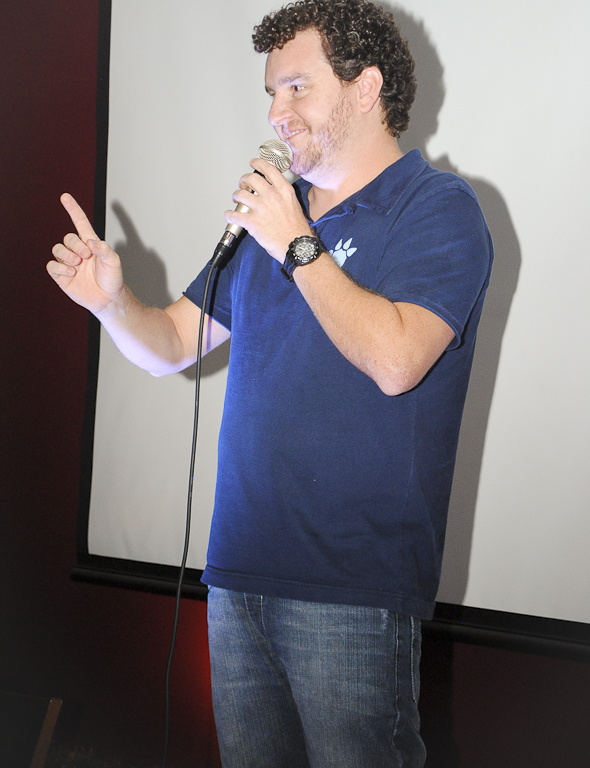 Zero a Zero Sport Bar ofereceu happy hour com Double Caipirinha e stand-up Zero a Zero Sport Bar ofereceu happy hour com Double Caipirinha e stand-up