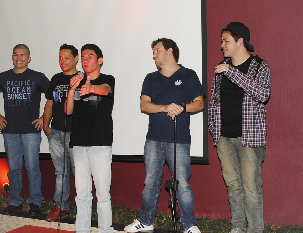 Zero a Zero Sport Bar ofereceu happy hour com Double Caipirinha e stand-up Zero a Zero Sport Bar ofereceu happy hour com Double Caipirinha e stand-up