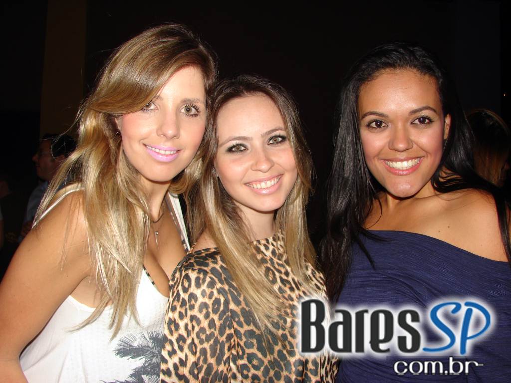 Um dos maiores fenômenos de 2012, Michel Teló se apresentou no Villa Mix Um dos maiores fenômenos de 2012, Michel Teló se apresentou no Villa Mix