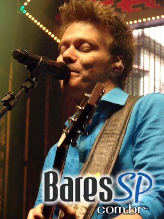 Um dos maiores fenômenos de 2012, Michel Teló se apresentou no Villa Mix Um dos maiores fenômenos de 2012, Michel Teló se apresentou no Villa Mix