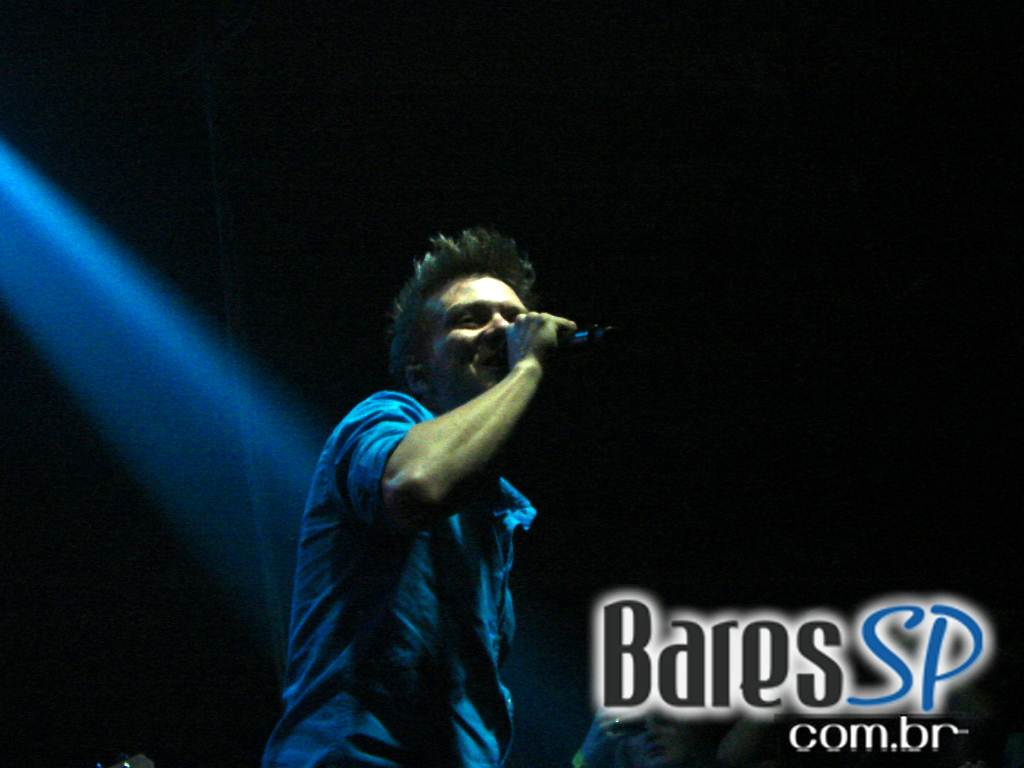 Um dos maiores fenômenos de 2012, Michel Teló se apresentou no Villa Mix Um dos maiores fenômenos de 2012, Michel Teló se apresentou no Villa Mix