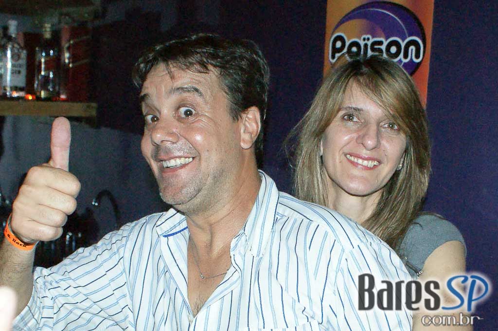 Festa Flash Pop & Rock na pista do Poison Bar e Balada Festa Flash Pop & Rock na pista do Poison Bar e Balada