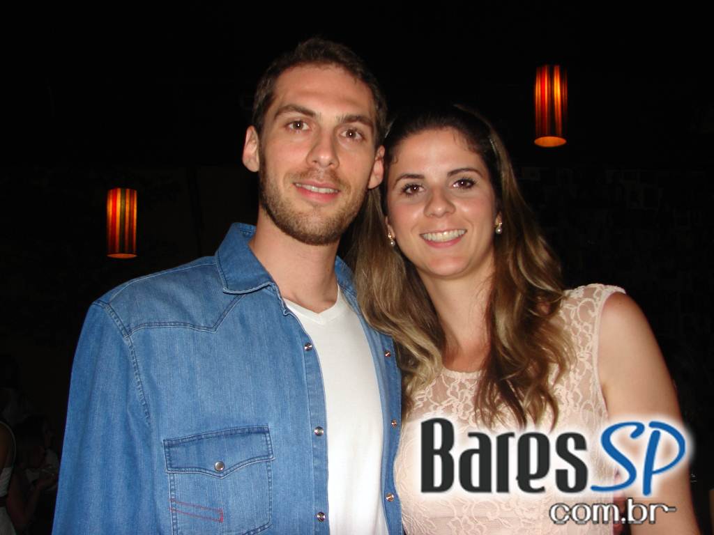 Banda Os Opalas agitou o Diquinta com o melhor do samba rock Banda Os Opalas agitou o Diquinta com o melhor do samba rock