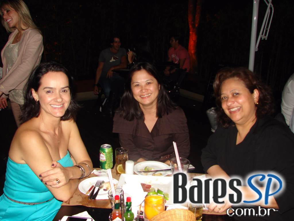 Boteco São Bento ofereceu Happy Hour com variedade de caipirinhas Boteco São Bento ofereceu Happy Hour com variedade de caipirinhas