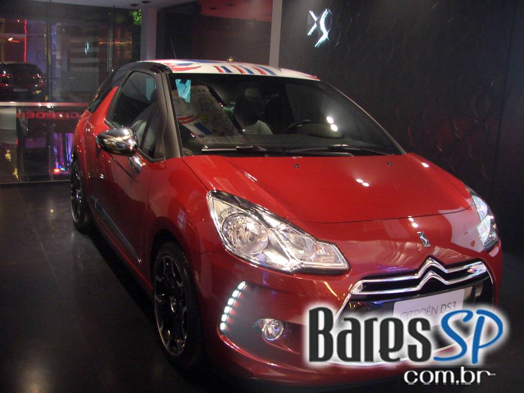 Espaço Conceito Citroën recebeu o lançamento de três novos sabores de RedBull Espaço Conceito Citroën recebeu o lançamento de três novos sabores de RedBull