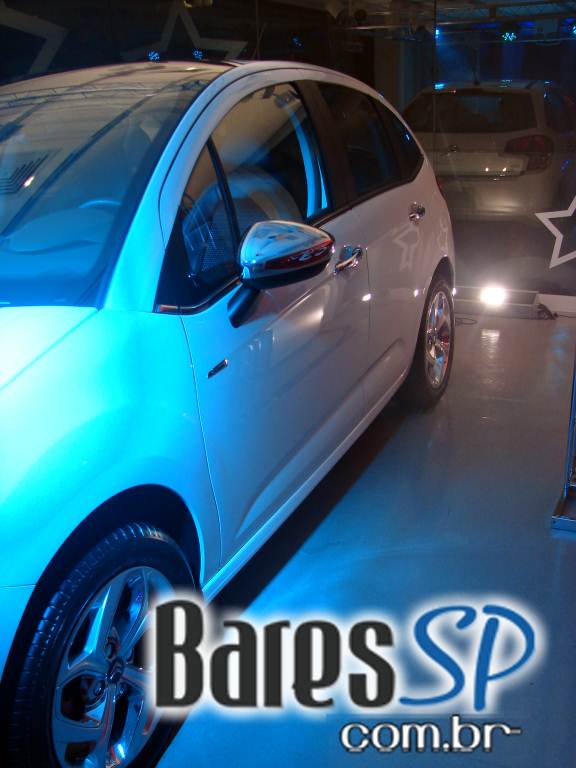 Espaço Conceito Citroën recebeu o lançamento de três novos sabores de RedBull Espaço Conceito Citroën recebeu o lançamento de três novos sabores de RedBull