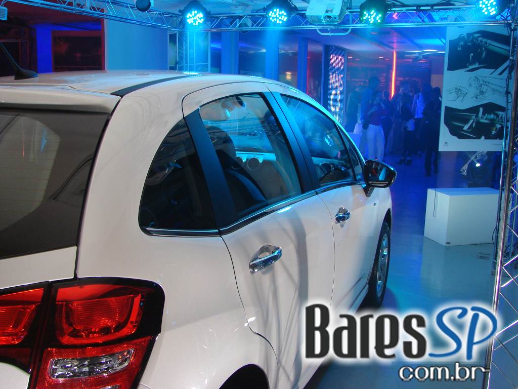 Espaço Conceito Citroën recebeu o lançamento de três novos sabores de RedBull Espaço Conceito Citroën recebeu o lançamento de três novos sabores de RedBull