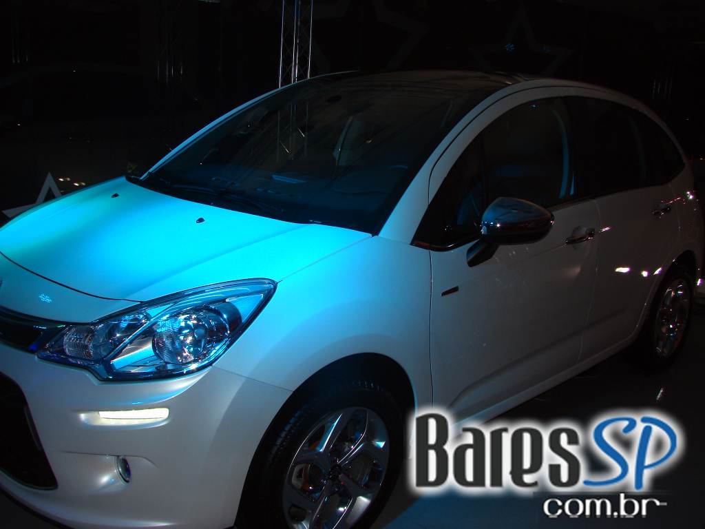 Espaço Conceito Citroën recebeu o lançamento de três novos sabores de RedBull Espaço Conceito Citroën recebeu o lançamento de três novos sabores de RedBull