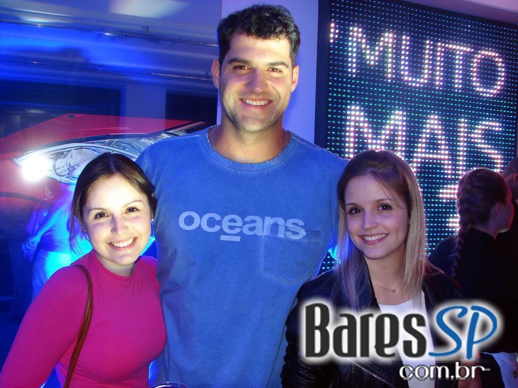 Espaço Conceito Citroën recebeu o lançamento de três novos sabores de RedBull Espaço Conceito Citroën recebeu o lançamento de três novos sabores de RedBull