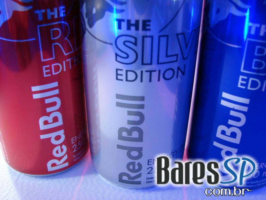 Espaço Conceito Citroën recebeu o lançamento de três novos sabores de RedBull Espaço Conceito Citroën recebeu o lançamento de três novos sabores de RedBull