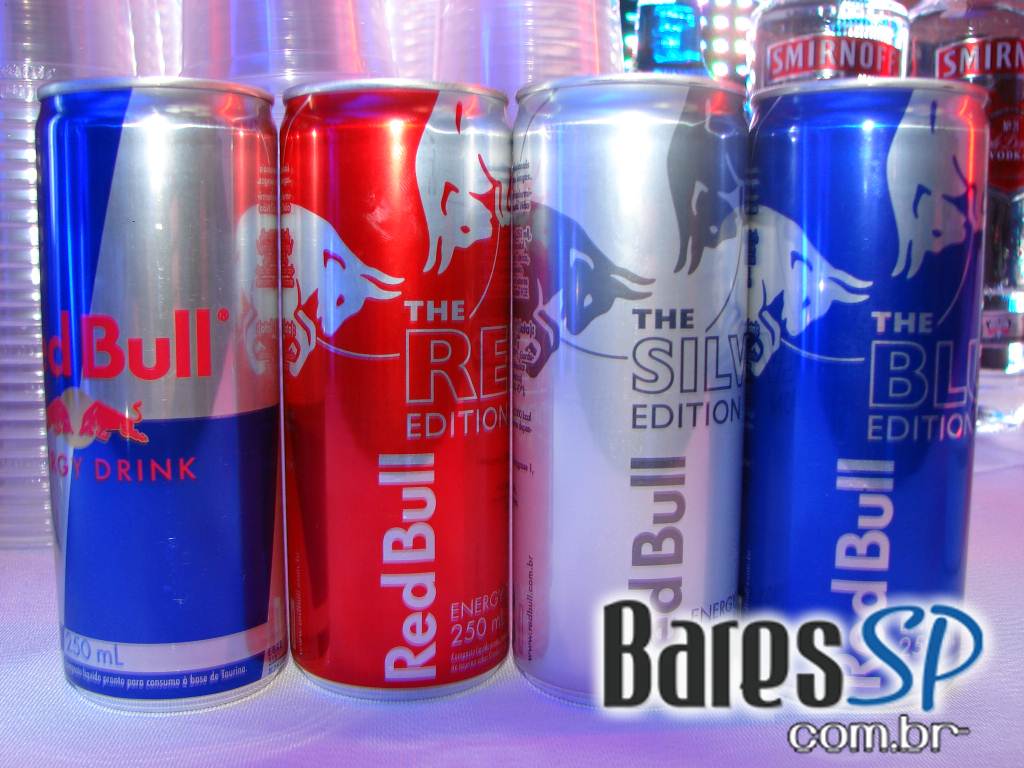 Espaço Conceito Citroën recebeu o lançamento de três novos sabores de RedBull Espaço Conceito Citroën recebeu o lançamento de três novos sabores de RedBull