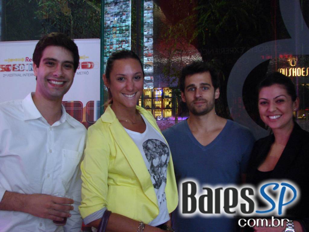 Espaço Conceito Citroën recebeu o lançamento de três novos sabores de RedBull Espaço Conceito Citroën recebeu o lançamento de três novos sabores de RedBull