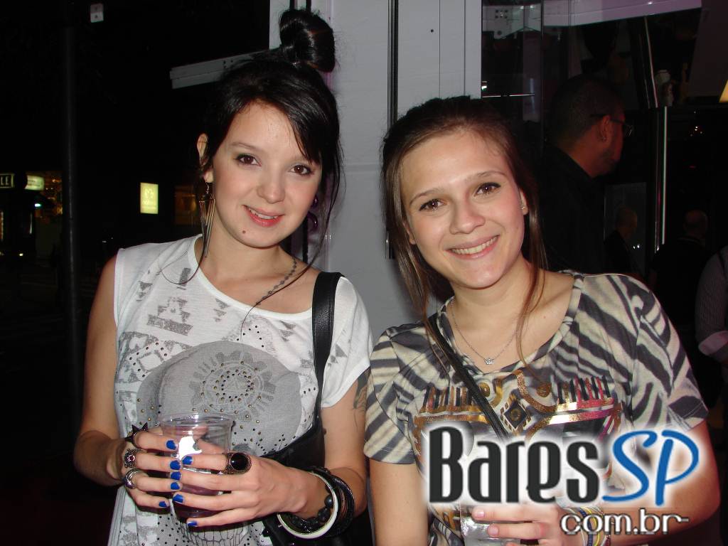 Espaço Conceito Citroën recebeu o lançamento de três novos sabores de RedBull Espaço Conceito Citroën recebeu o lançamento de três novos sabores de RedBull