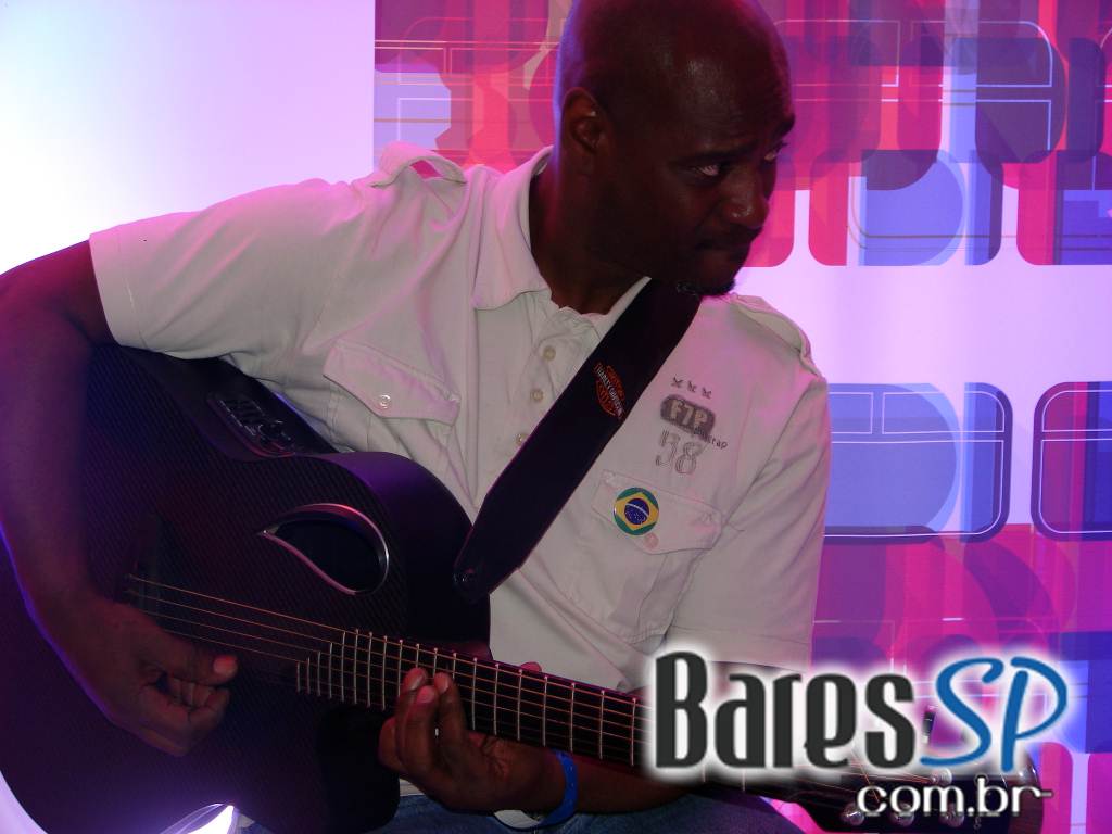 Espaço Conceito Citroën recebeu o lançamento de três novos sabores de RedBull Espaço Conceito Citroën recebeu o lançamento de três novos sabores de RedBull