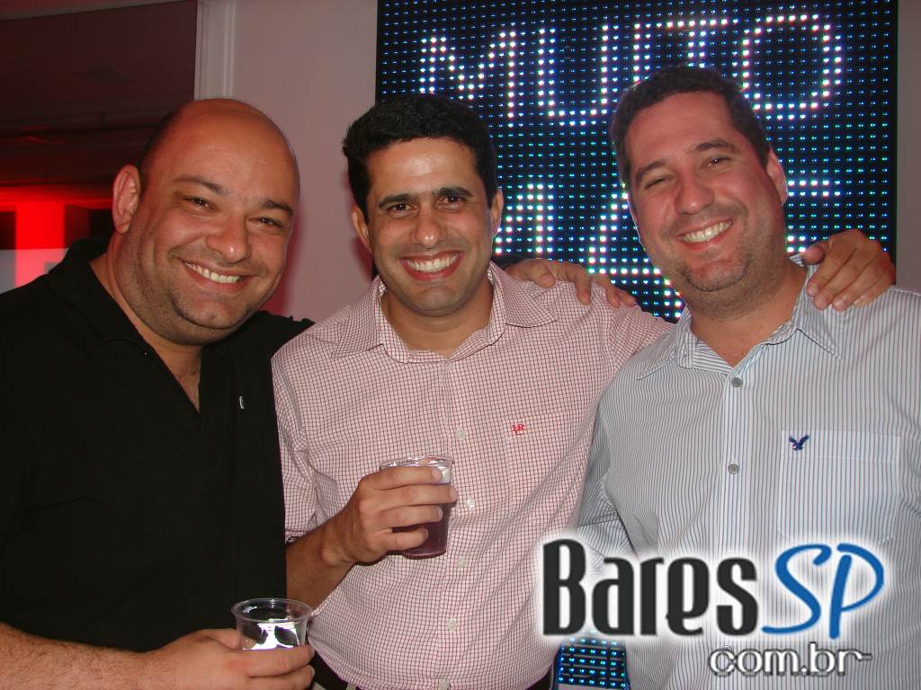 Espaço Conceito Citroën recebeu o lançamento de três novos sabores de RedBull Espaço Conceito Citroën recebeu o lançamento de três novos sabores de RedBull