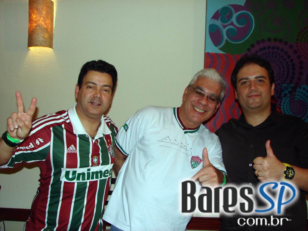 A agência de viagem, Vou Ver o Flu promoveu Tricolor em Toda Terra no restaurante Delicacy A agência de viagem, Vou Ver o Flu promoveu Tricolor em Toda Terra no restaurante Delicacy