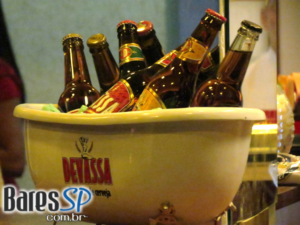 Festa de Inauguração Cervejaria Devassa - Shopping West Plaza Festa de Inauguração Cervejaria Devassa - Shopping West Plaza