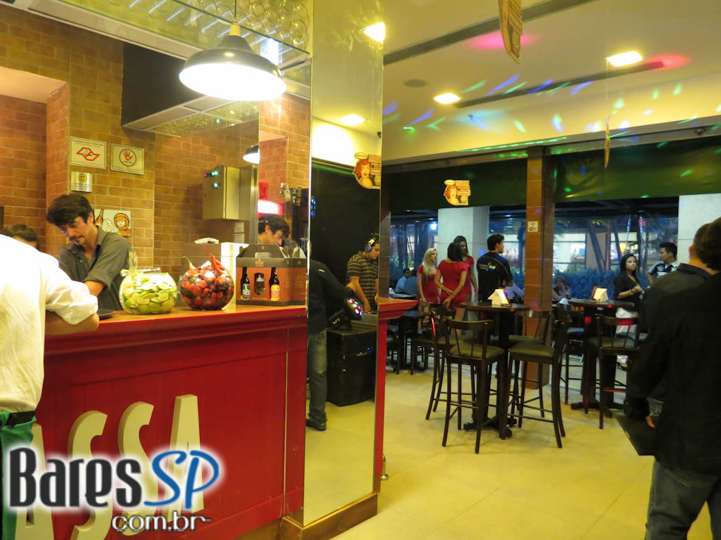 Festa de Inauguração Cervejaria Devassa - Shopping West Plaza Festa de Inauguração Cervejaria Devassa - Shopping West Plaza