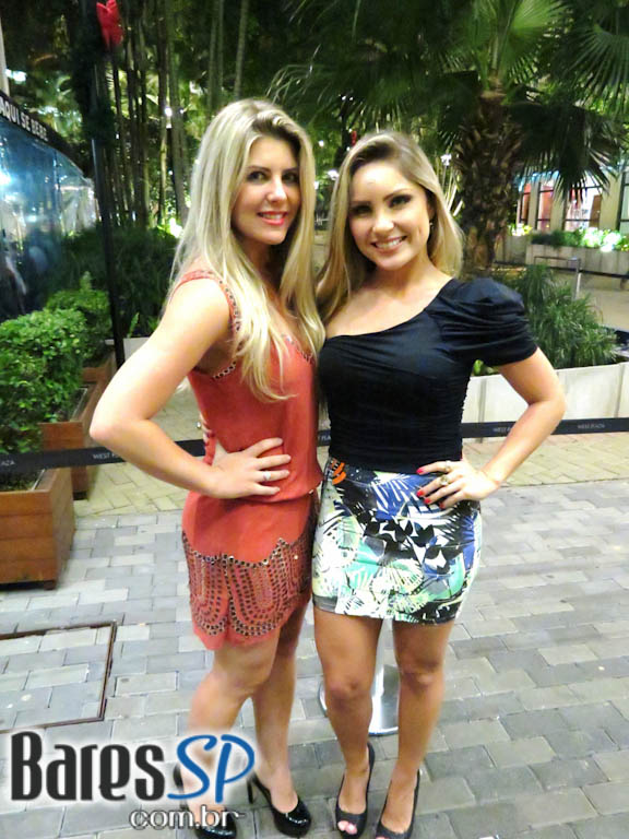 Festa de Inauguração Cervejaria Devassa - Shopping West Plaza Festa de Inauguração Cervejaria Devassa - Shopping West Plaza