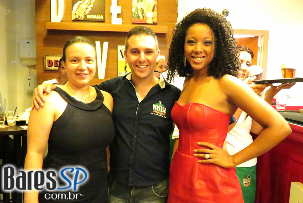 Festa de Inauguração Cervejaria Devassa - Shopping West Plaza Festa de Inauguração Cervejaria Devassa - Shopping West Plaza