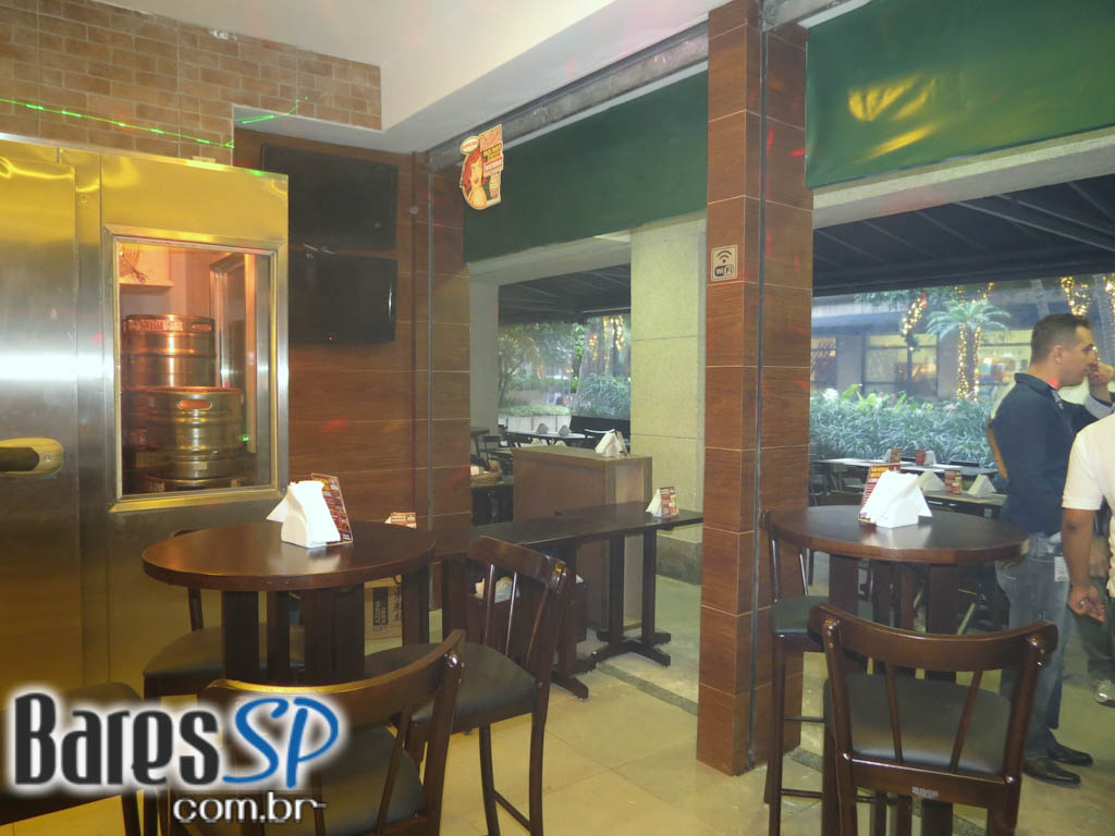 Festa de Inauguração Cervejaria Devassa - Shopping West Plaza Festa de Inauguração Cervejaria Devassa - Shopping West Plaza