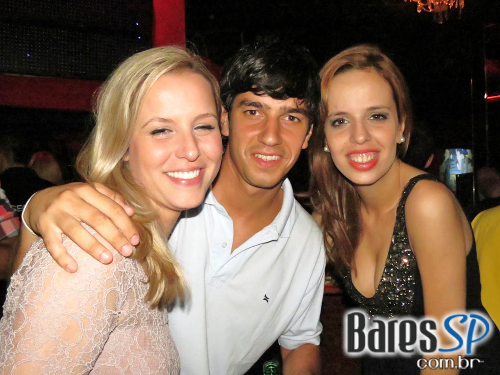 Rafael Barreto se apresentou no palco da Koo Club no sábado Rafael Barreto se apresentou no palco da Koo Club no sábado