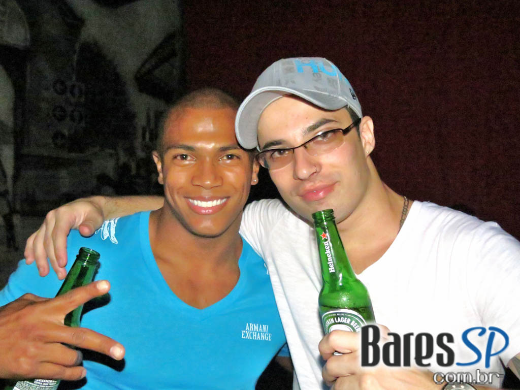 Rafael Barreto se apresentou no palco da Koo Club no sábado Rafael Barreto se apresentou no palco da Koo Club no sábado