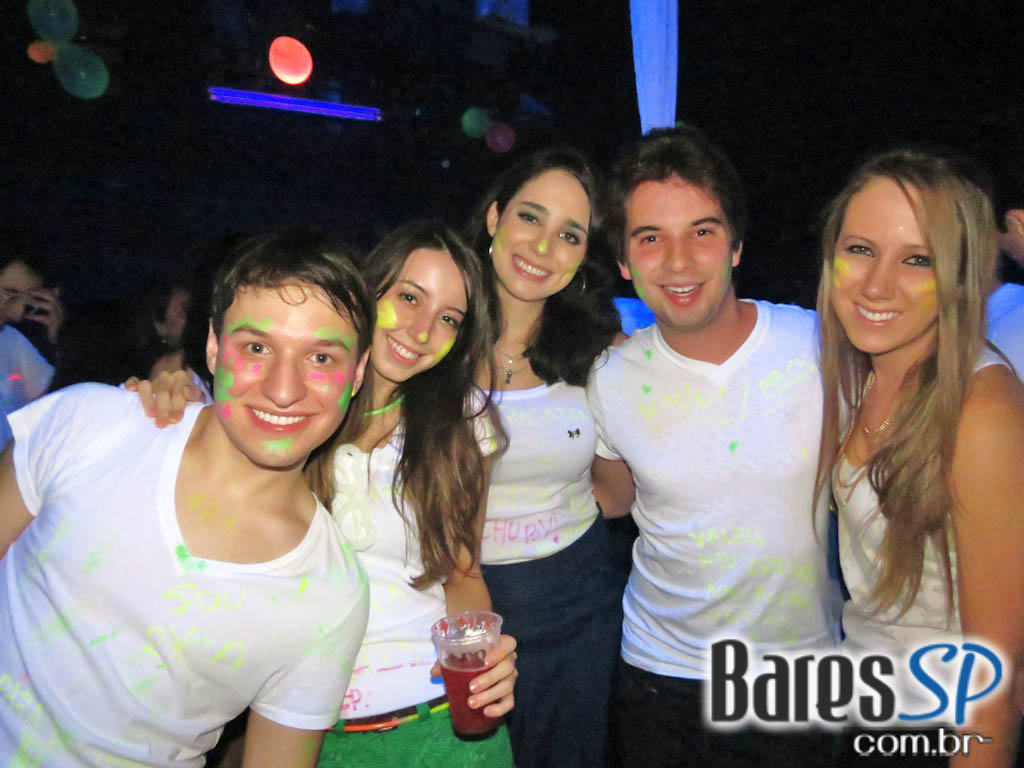 Festa Glow do Bota Fora Direito USP aconteceu no sábado Festa Glow do Bota Fora Direito USP aconteceu no sábado