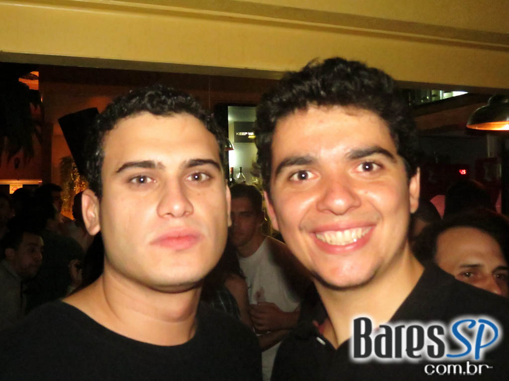 Bar Camará recebe Nélio Henrique & Cristiano e Grupo Pega Essa Bar Camará recebe Nélio Henrique & Cristiano e Grupo Pega Essa