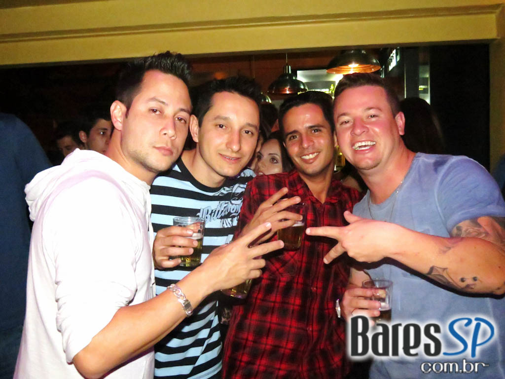 Bar Camará recebe Nélio Henrique & Cristiano e Grupo Pega Essa Bar Camará recebe Nélio Henrique & Cristiano e Grupo Pega Essa