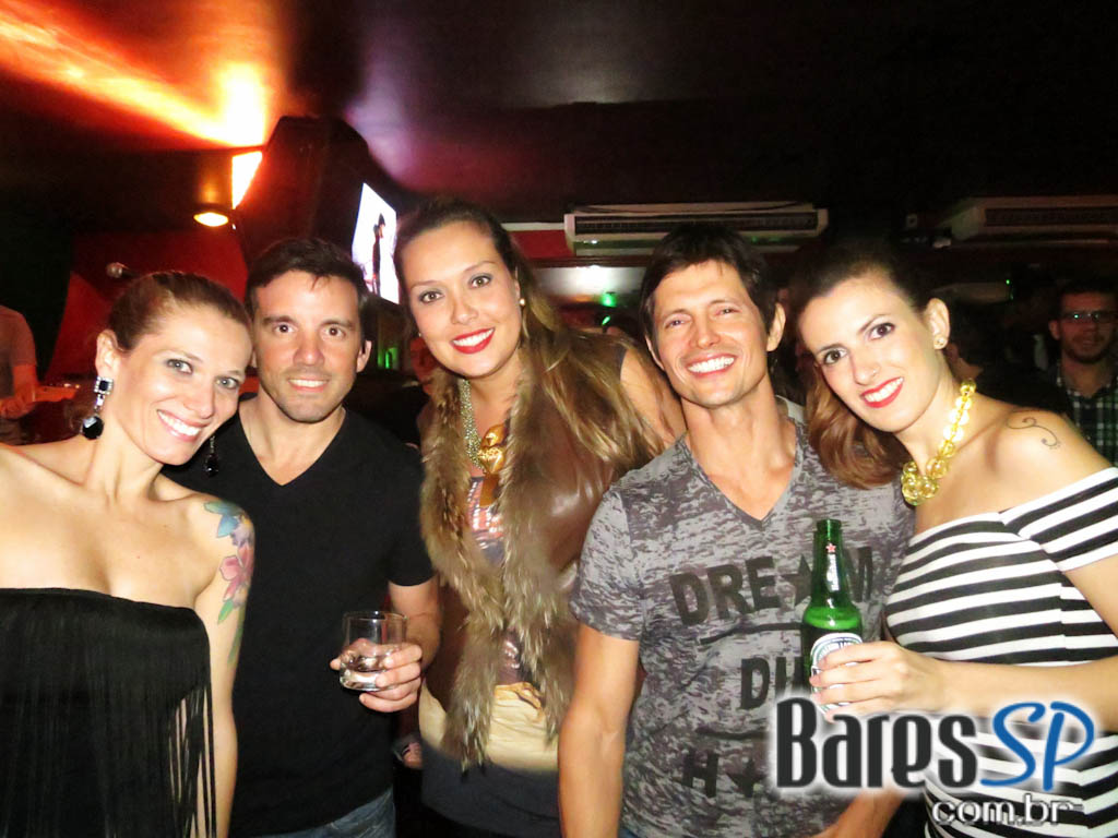 Claudio Merlin e Banda Tilt agita a sexta-feira do Republic Pub Claudio Merlin e Banda Tilt agita a sexta-feira do Republic Pub