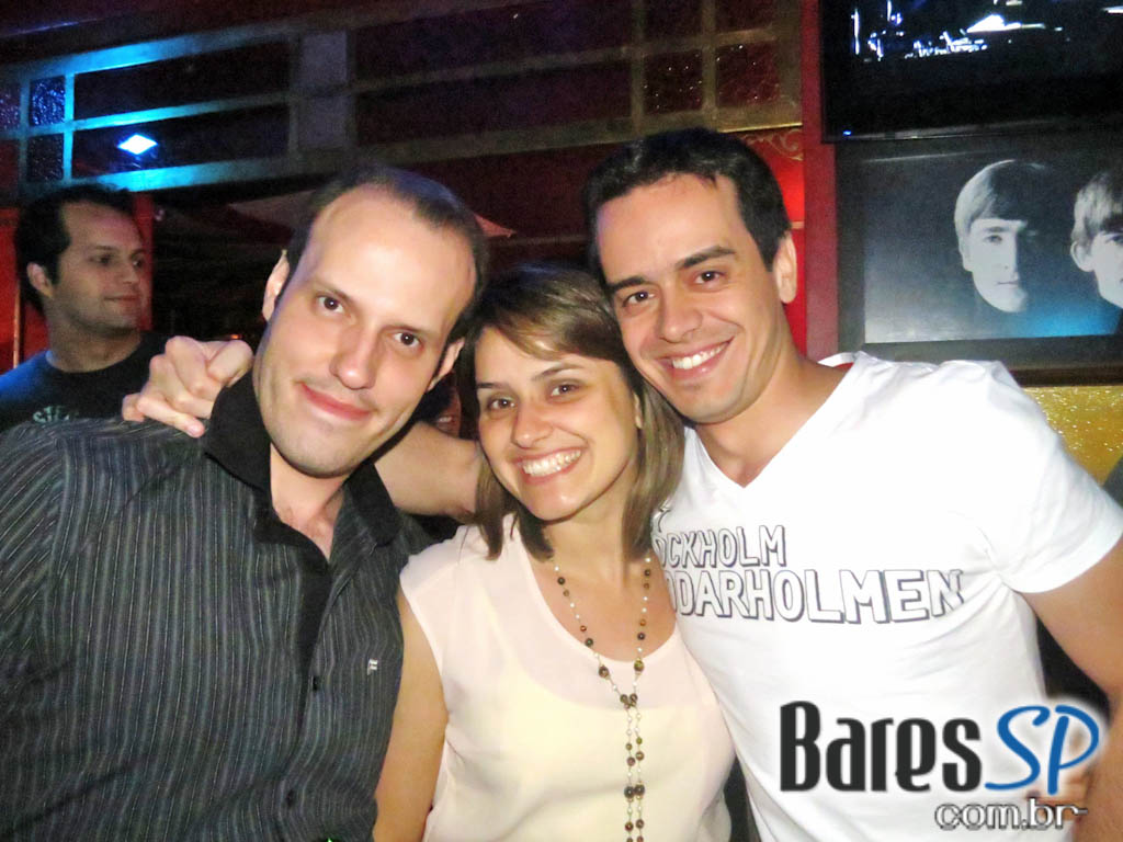Claudio Merlin e Banda Tilt agita a sexta-feira do Republic Pub Claudio Merlin e Banda Tilt agita a sexta-feira do Republic Pub